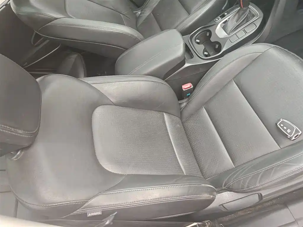 Hyundai Santa Fe 2013 Facelift 2.4L Automatic 4WD Smart фото 25