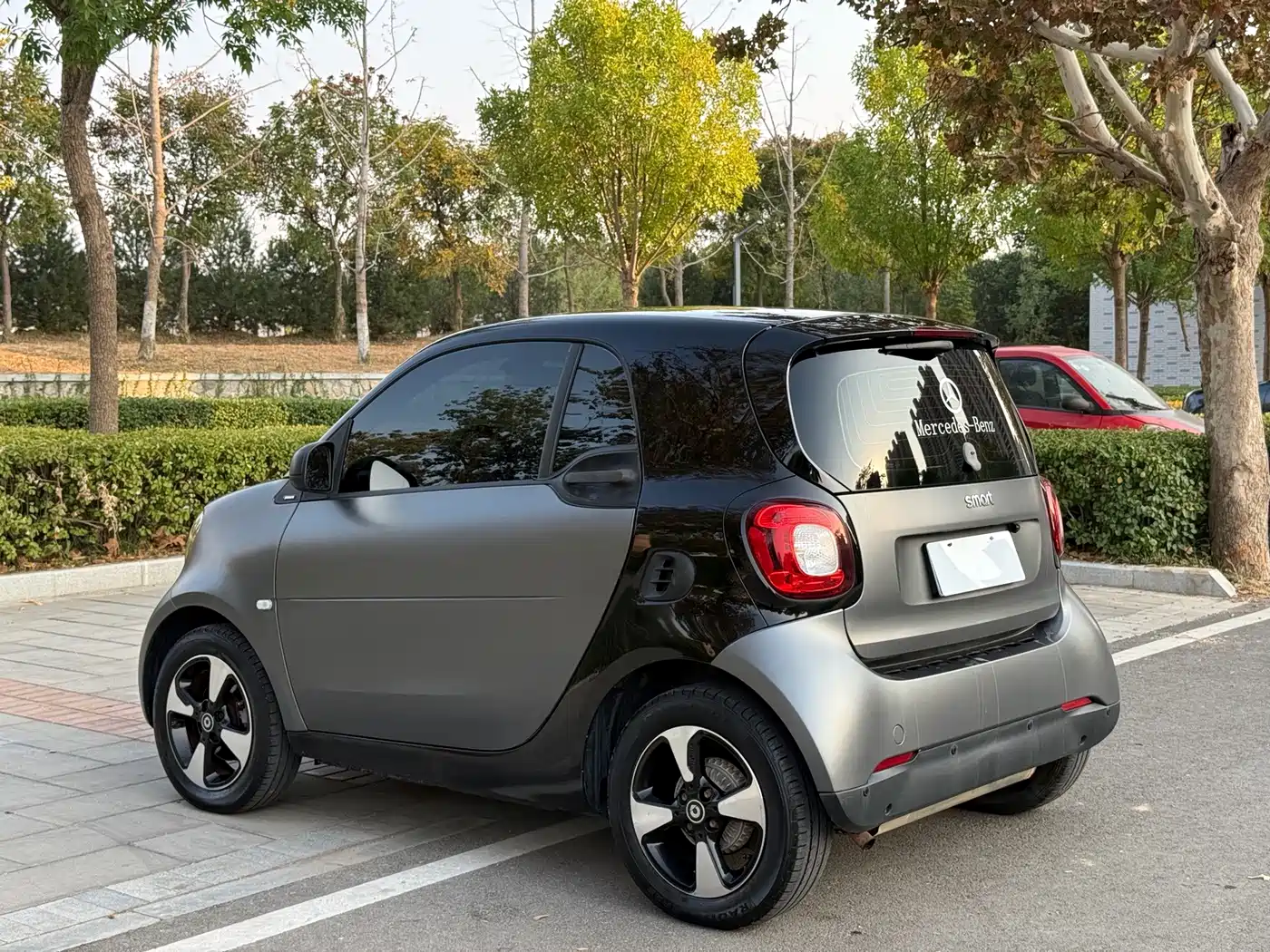 smart fortwo 2018 2018 1.0L 52kW Hardtop Passion Edition China V