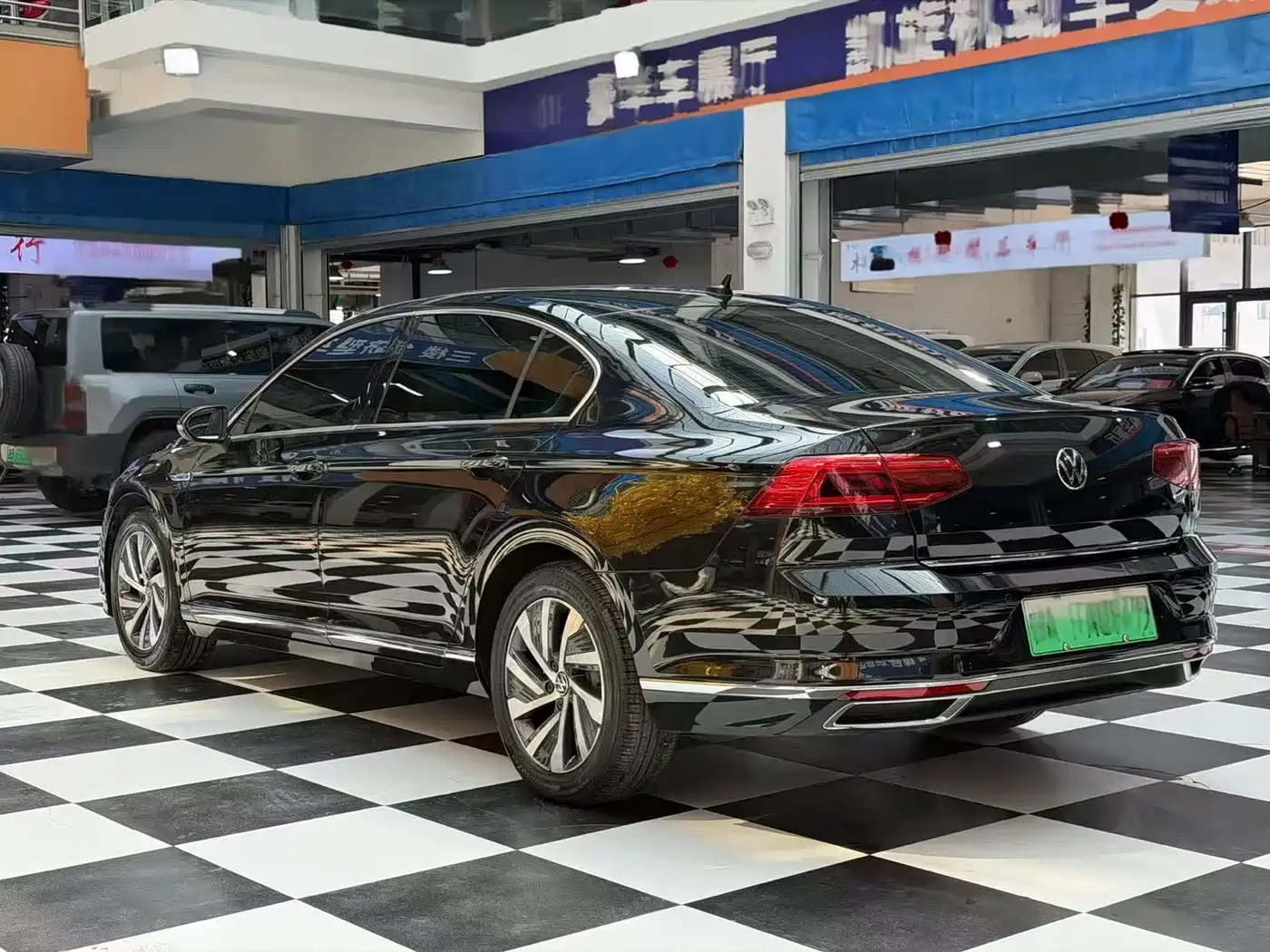 Volkswagen Magotan GTE Plug-in Hybrid 2022 GTE Luxury фото 9