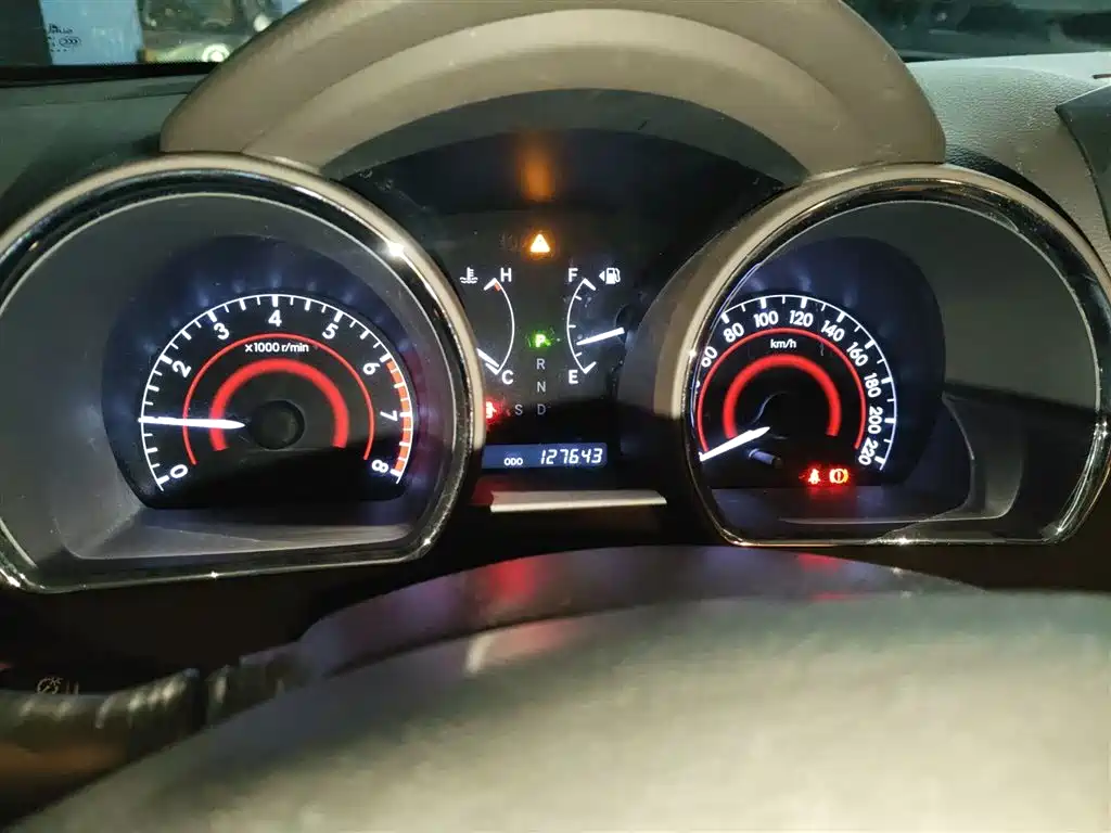 Toyota Highlander 2013 2.7L 2WD 7-seater Purple Gold Edition фото 5