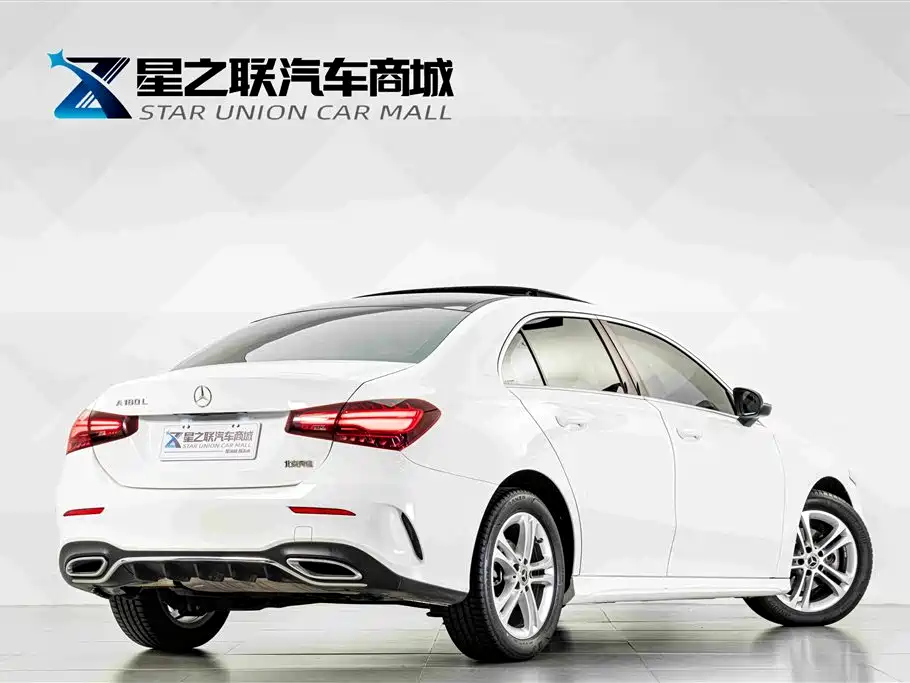 صورة 6 - Mercedes-Benz A-Class