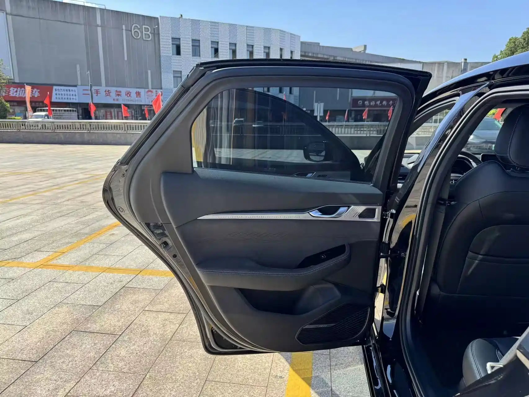 Фото 14 - Geely Preface