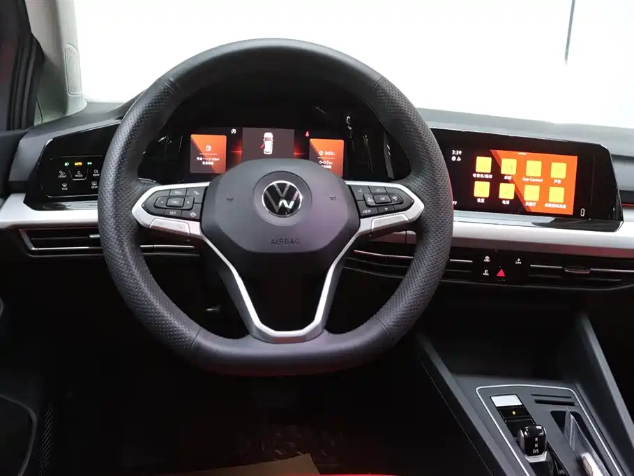 Volkswagen Golf 2023 280TSI DSG Pro фото 28
