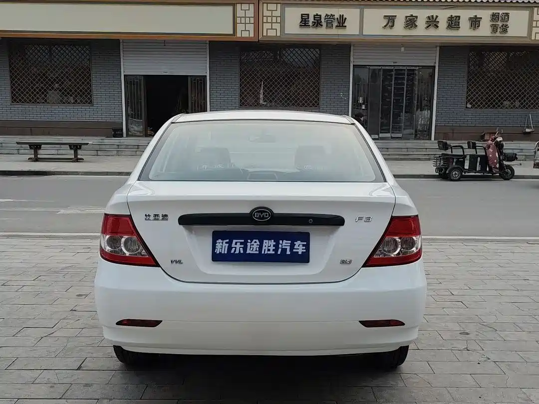 BYD F3 2012 Energy-saving Edition 1.5L Manual Comfort фото 4