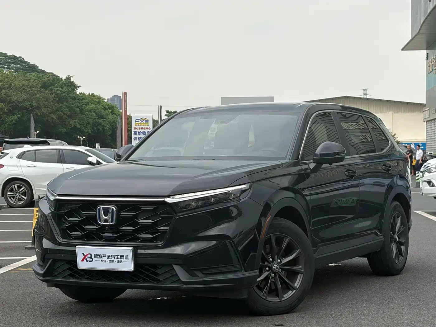 Фото 1 - Honda CR-V