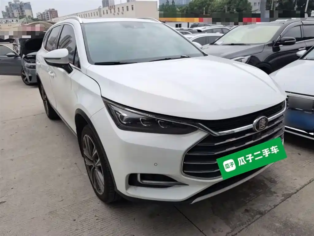 BYD Tang 2018 2.0T Automatic Smart Connection Honor Edition 7-Seater China V фото 3