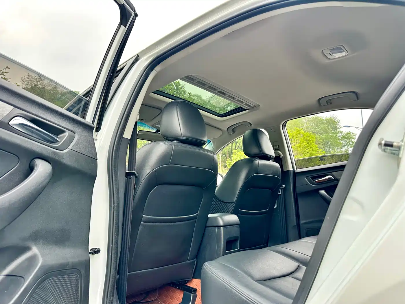 Roewe 360 2016 2015 1.5L Manual Luxury