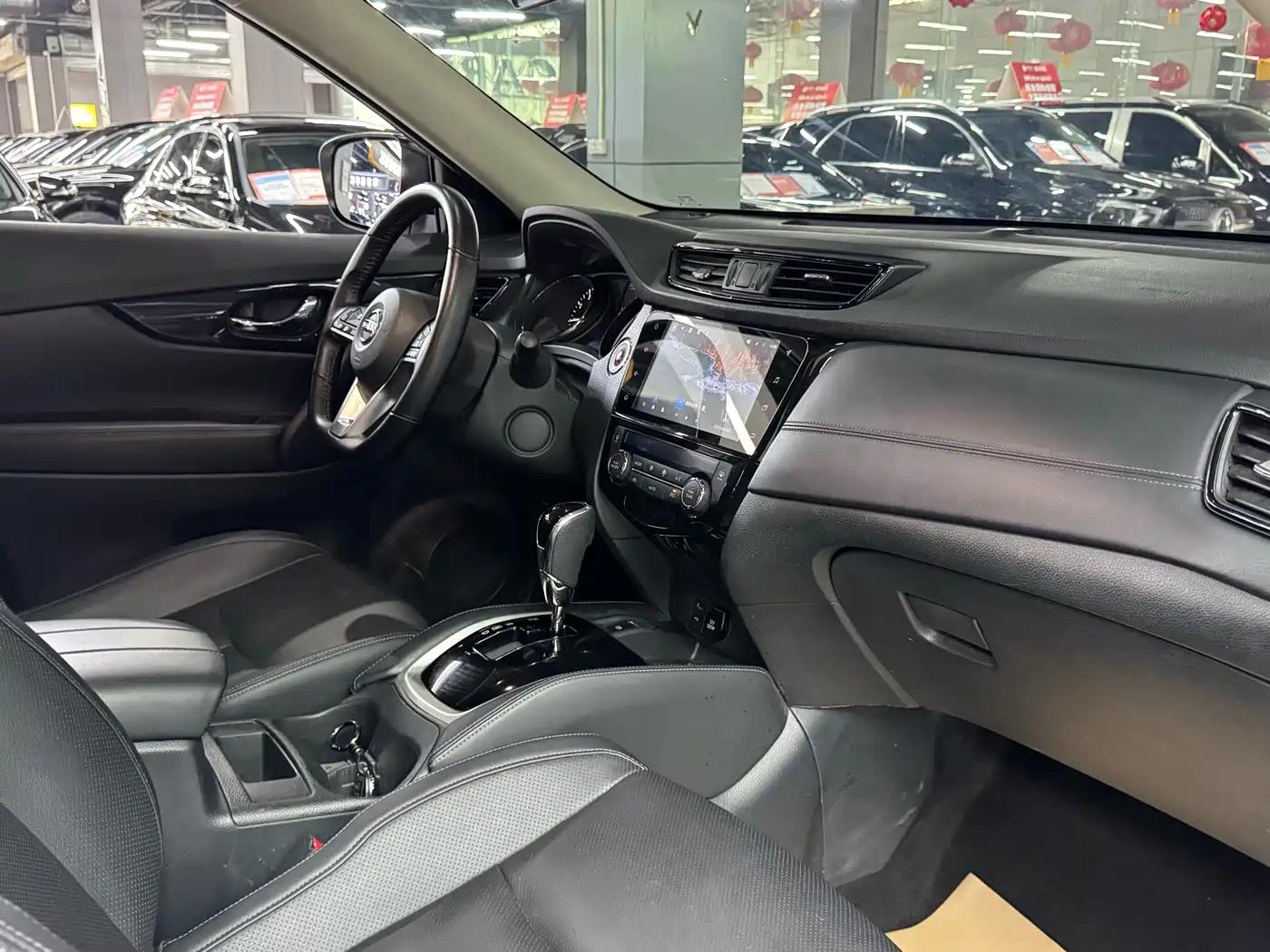NISSAN QIJUN