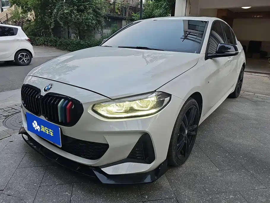 BMW 1 Series 2023 2023 125i M Sport Shadow Edition