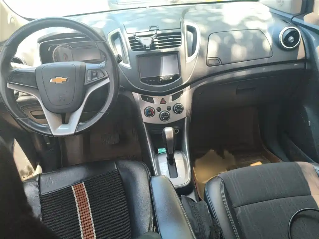 Chevrolet Trax 2014 1.4T Automatic 2WD Luxury фото 13