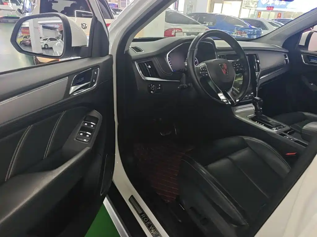 Roewe RX5 2016 2016 20T 2WD Automatic Internet Smart Edition