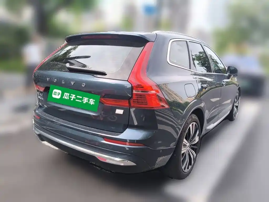 Volvo XC60 Plug-in Hybrid 2021 2022 T8 Plug-in Hybrid AWD Elegance Luxury Edition