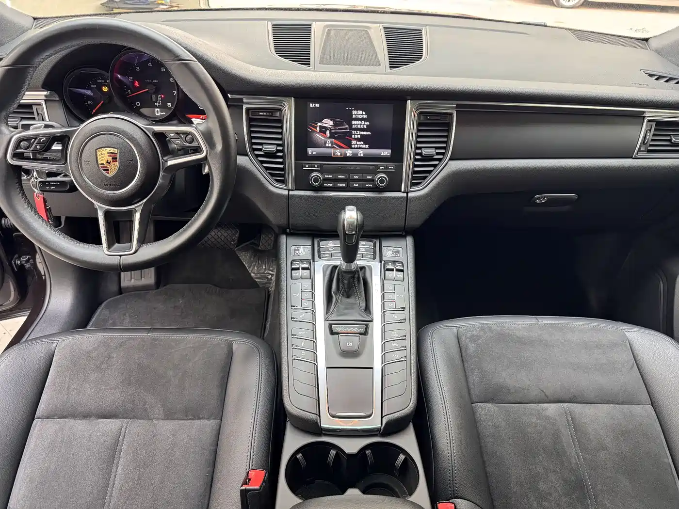 Porsche Macan 2017 Macan 2.0T фото 6