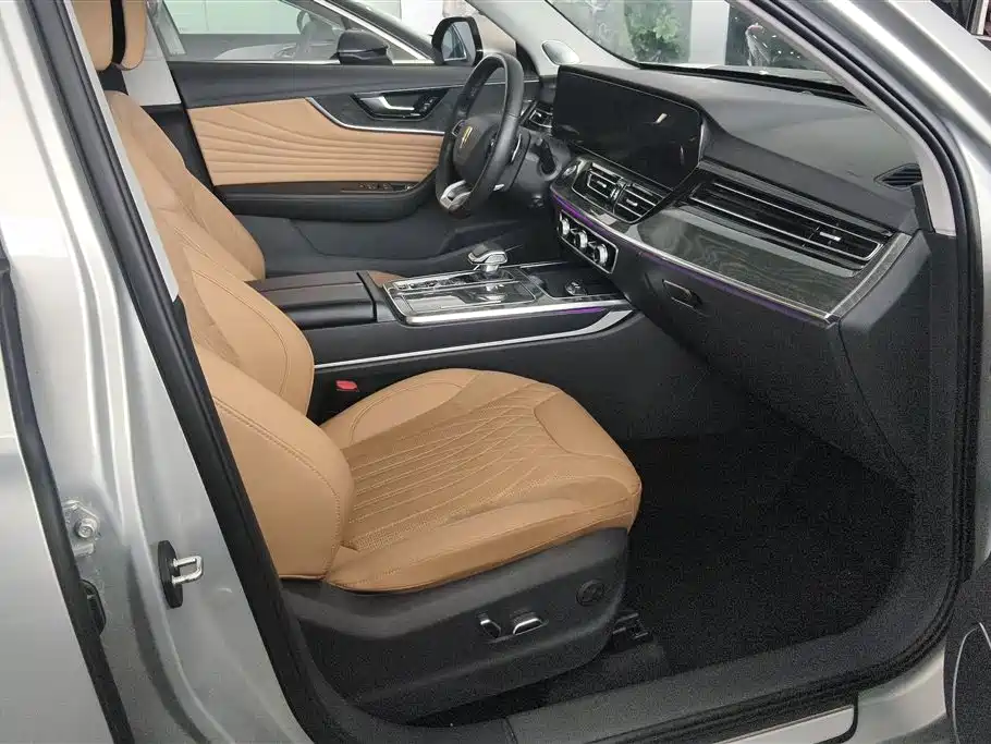 Hongqi HS5 2023 2.0T 4WD Flag Leader Pro фото 8