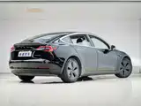 Фото 13 - Tesla Model 3