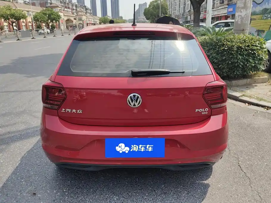صورة 4 - Volkswagen Polo