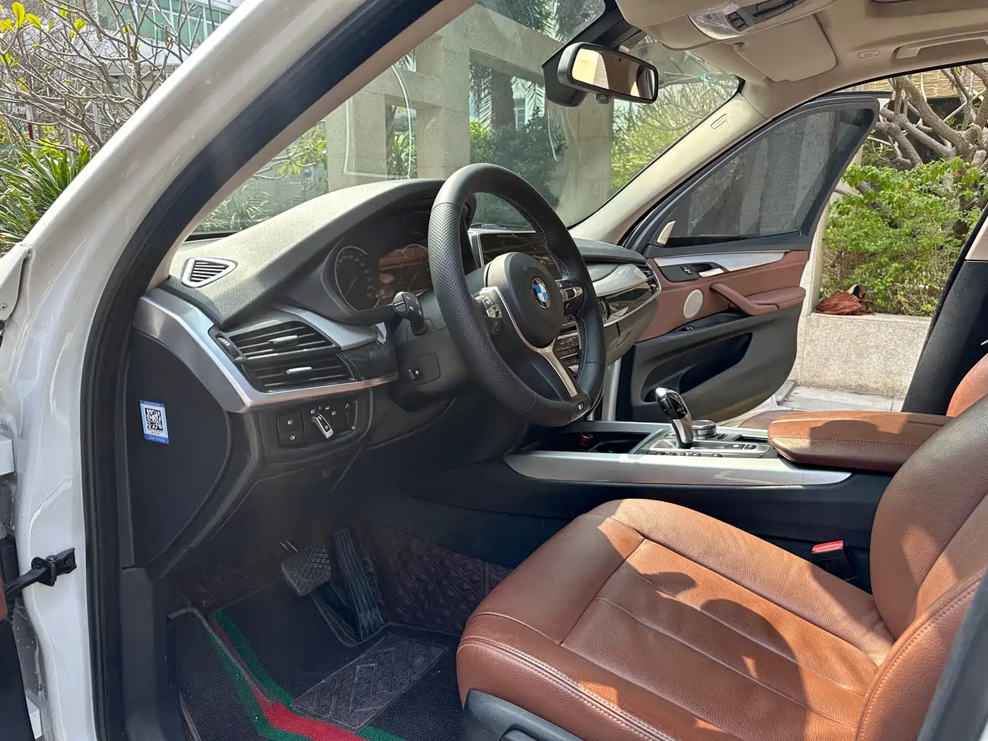 BMW X5 (Import) 2018 xDrive35i Elegant Model фото 12