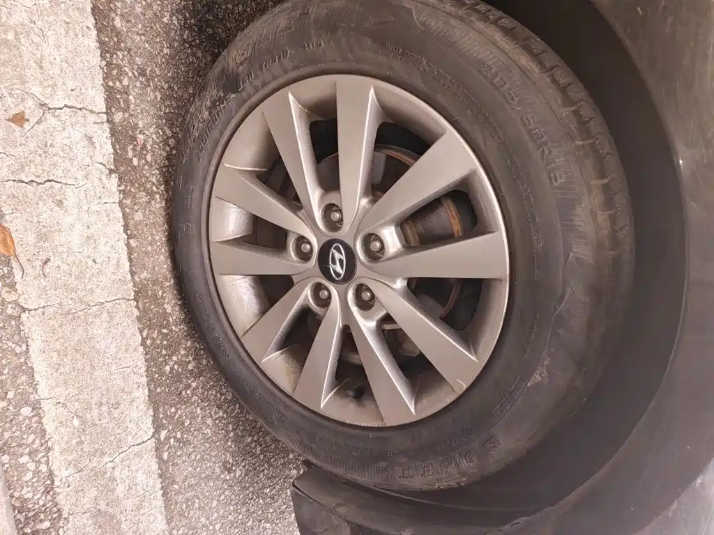 Hyundai Mistra 2014 1.8L Auto Comfort GL фото 23