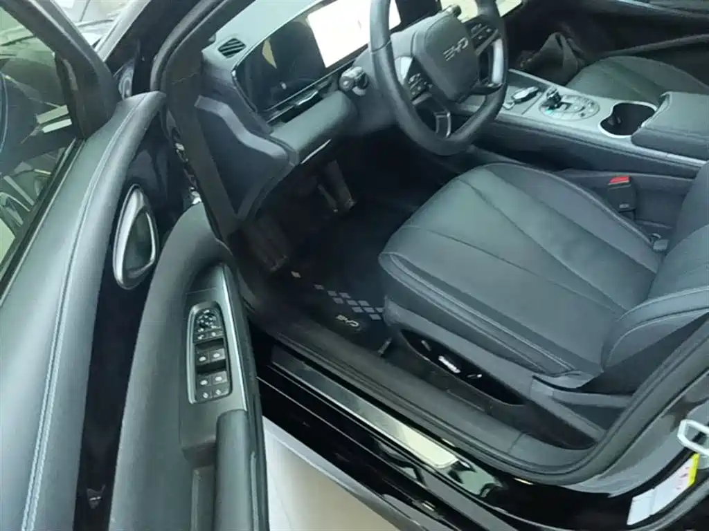 BYD Seal 2025 Facelift 650 Smart Drive Edition фото 16