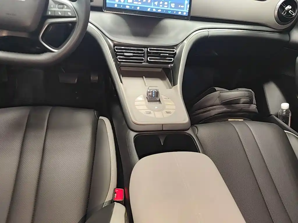BYD Seal 05 DM-i 2025 2025 DM-i Smart Drive Edition 75KM Luxury