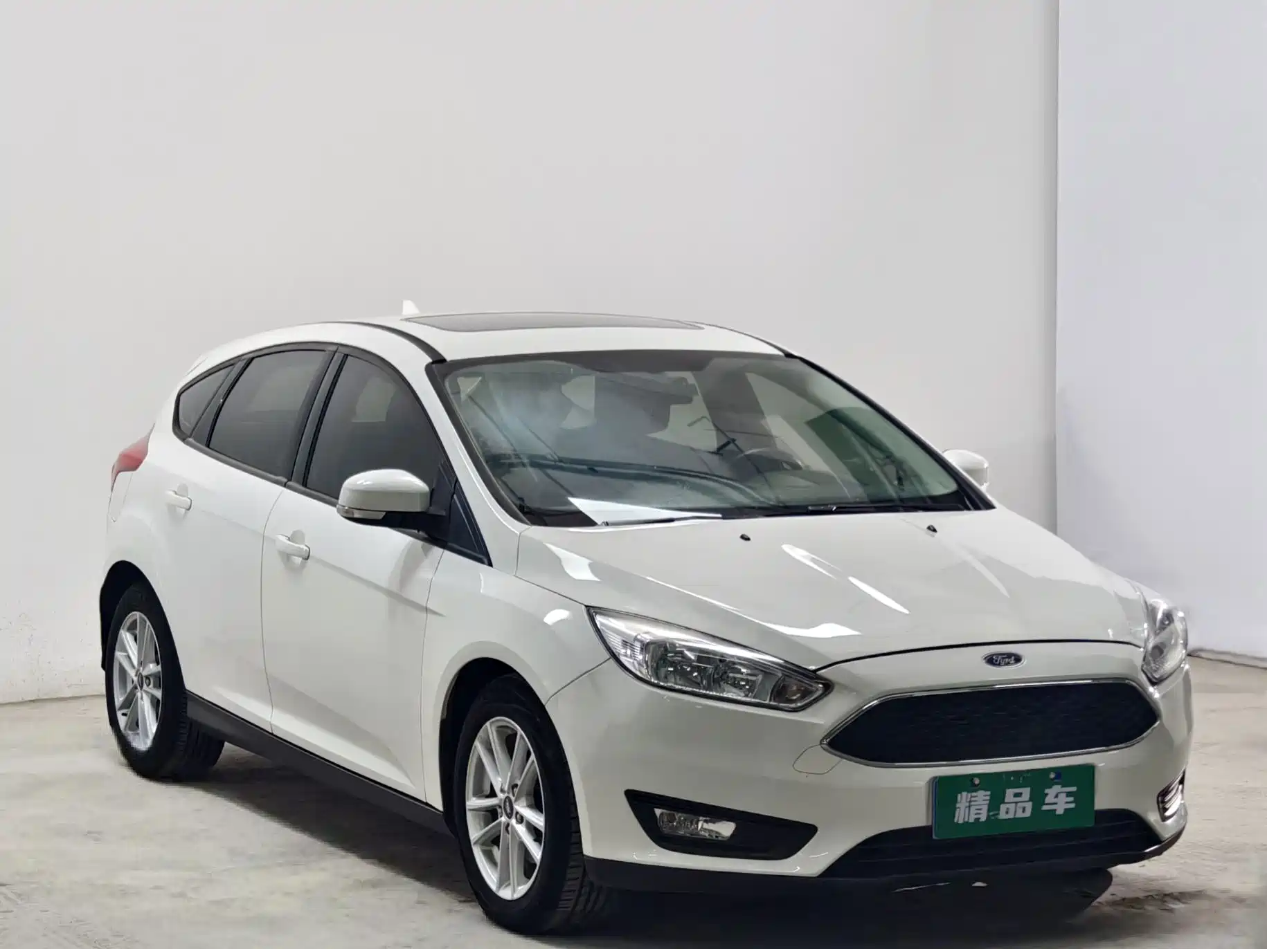 Фото 3 - Ford Focus