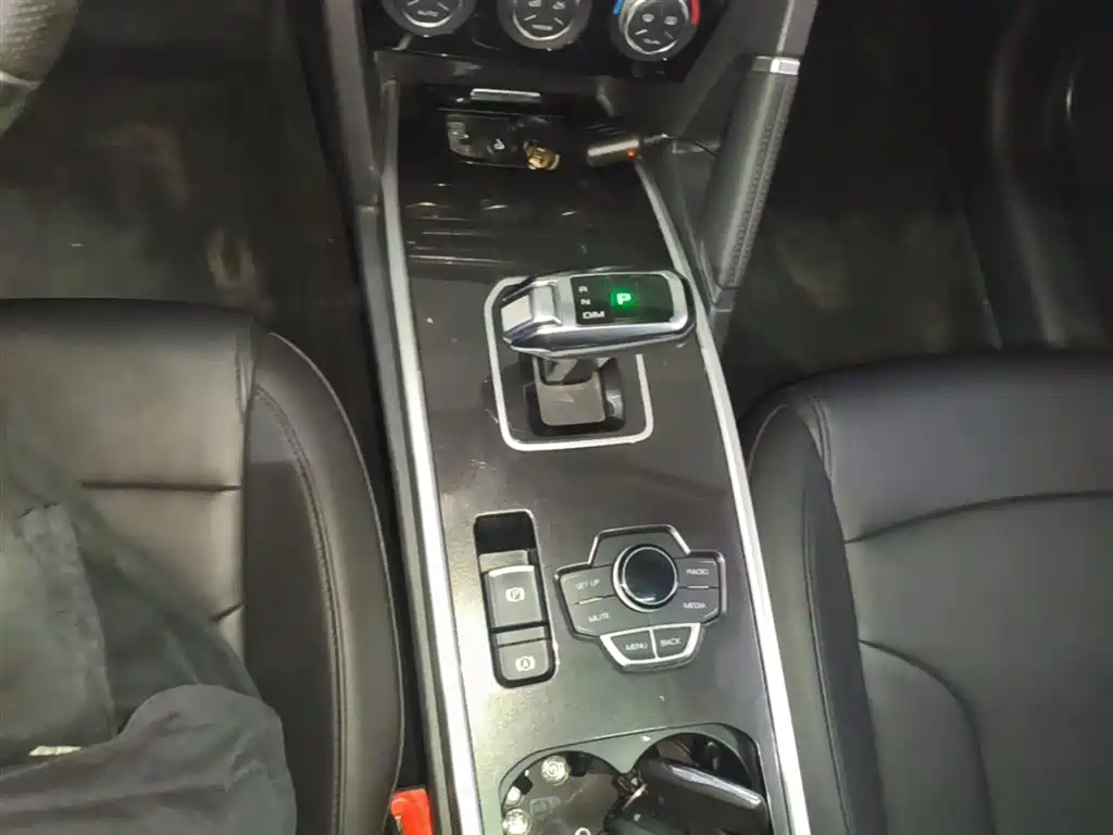 Haval H6 2018 Blue Label Sport 1.5T Automatic 2WD Elite фото 14