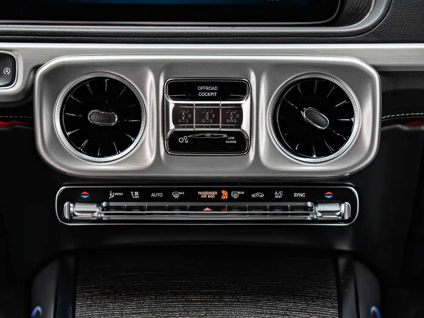Mercedes-Benz G-Class фото 23