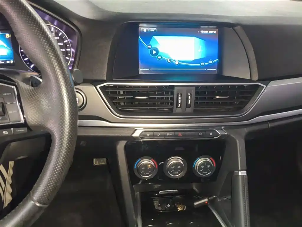 Haval H6 2018 Blue Label Sport 1.5T Automatic 2WD Elite фото 13
