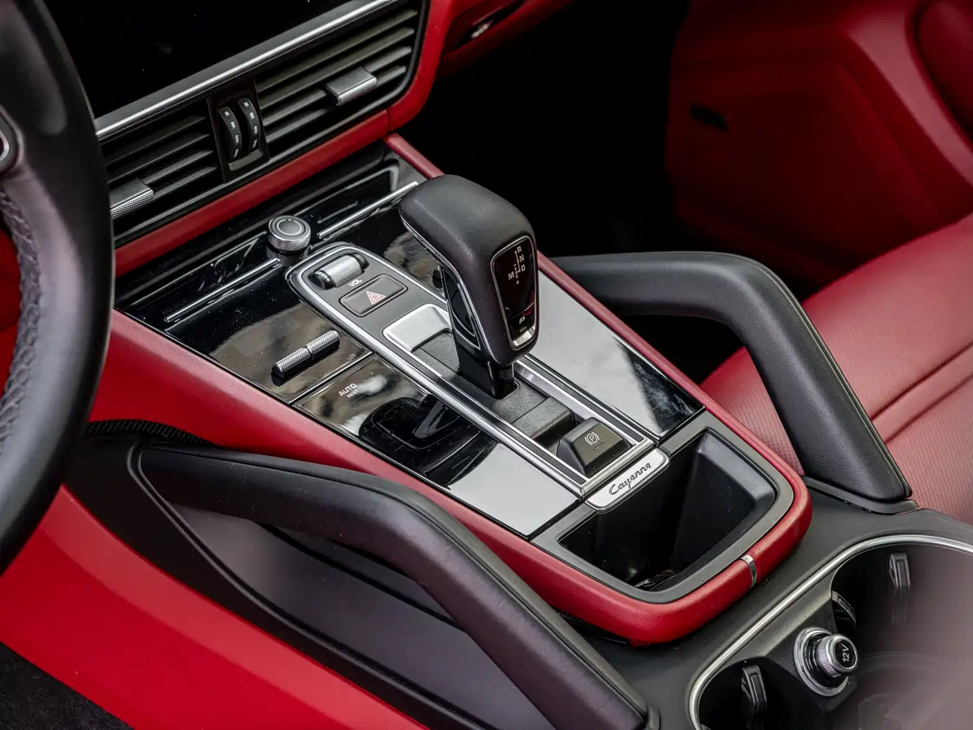 PORSCHE CAYENNE NEW ENERGY