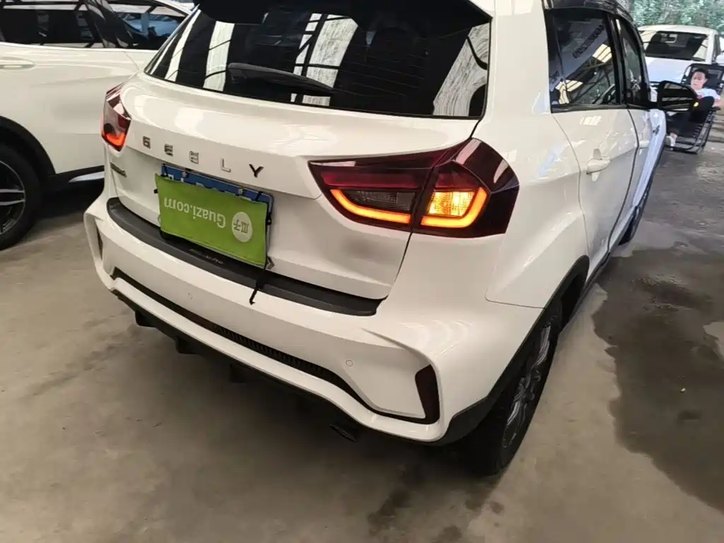 Geely Vision X3 2022 2021 PRO 1.5L CVT Premium