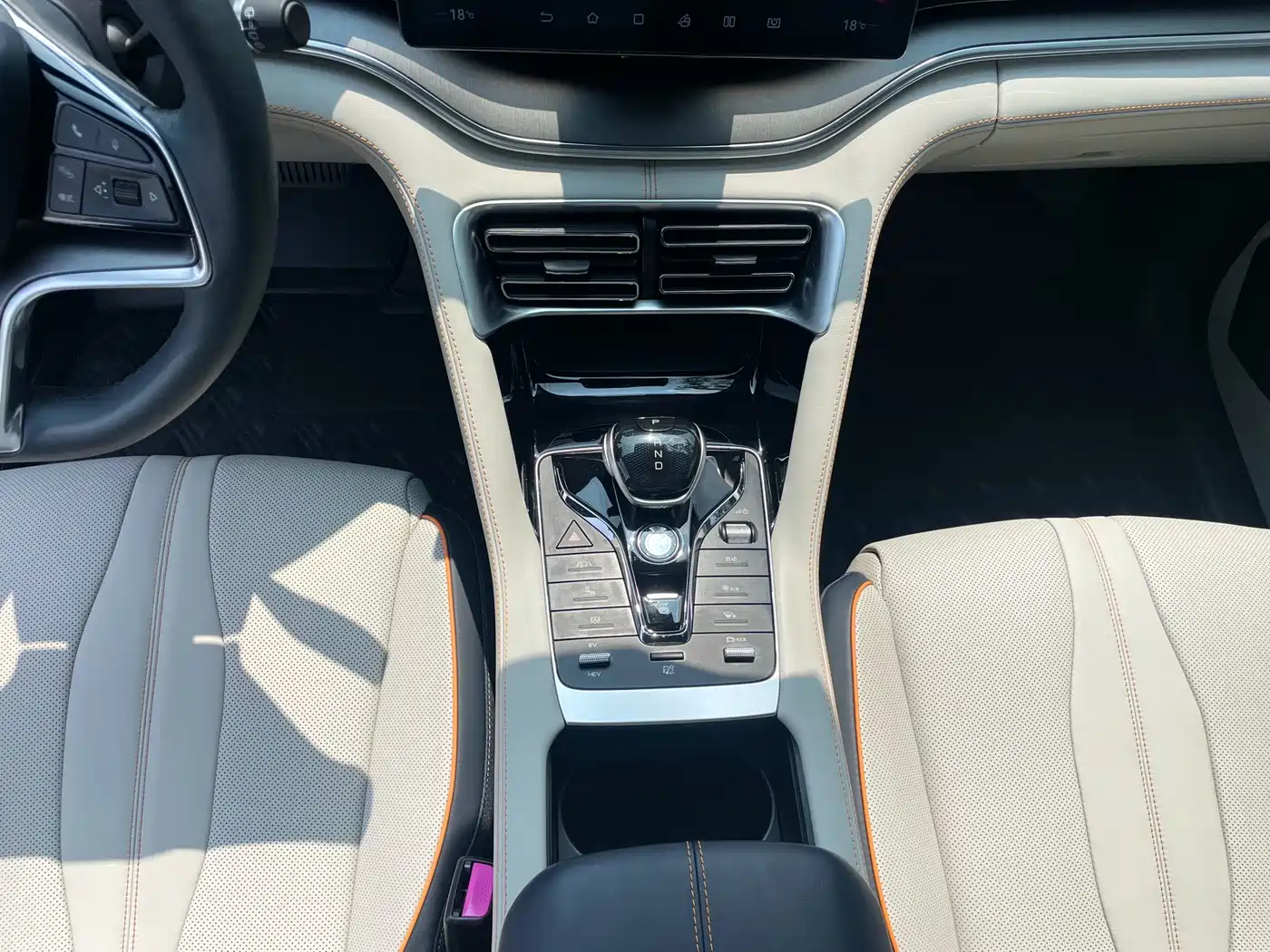 BYD Song PLUS PHEV 2021 DM-i 51KM Honor фото 21