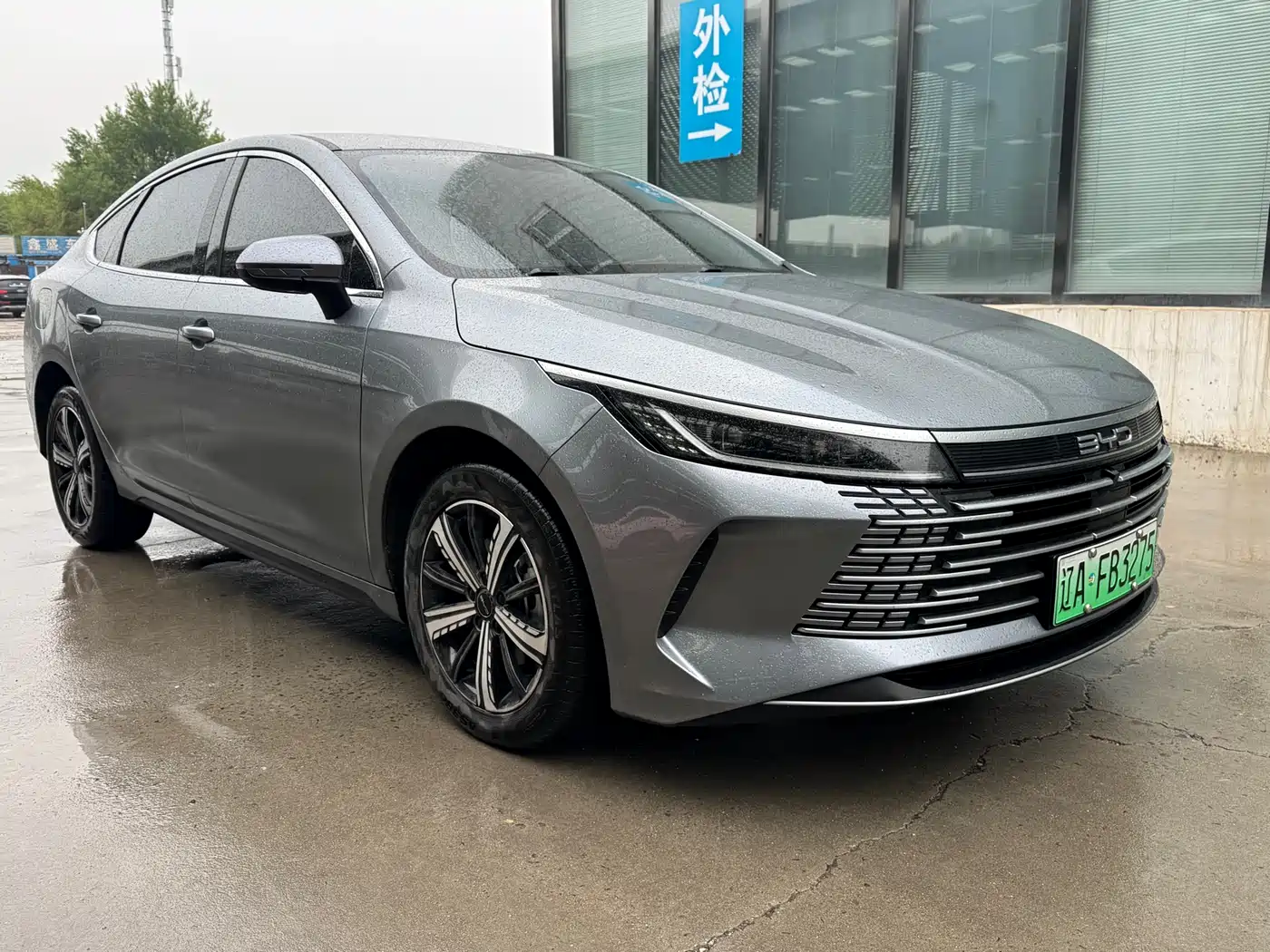 BYD Destroyer 05 2023 Model Champion Edition DM-i 120KM Luxury фото 3