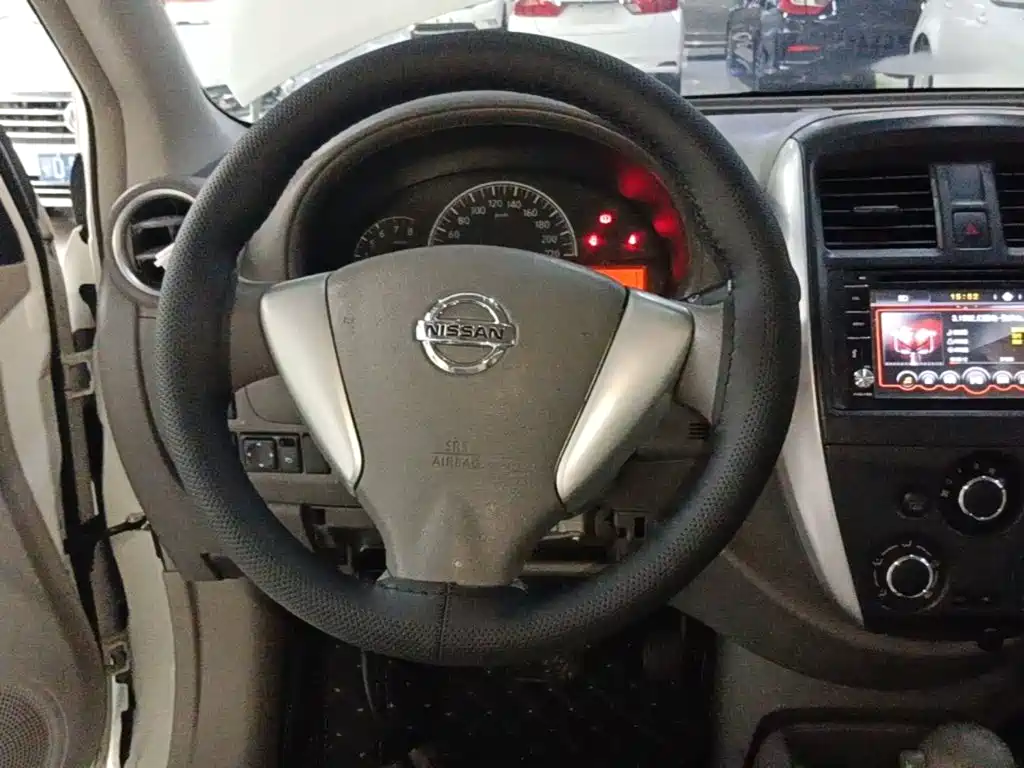Nissan Sunny 2016 2015 1.5XE CVT Master Edition