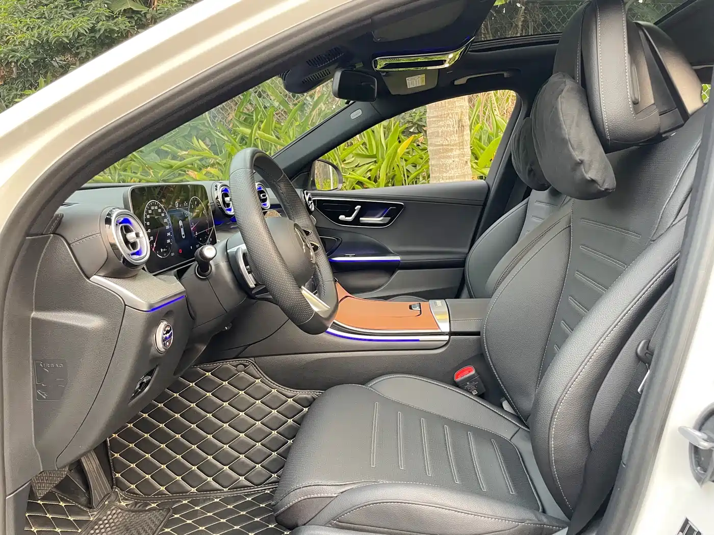Mercedes-Benz C-Class 2023 Facelift C 260 L Sport Edition фото 4