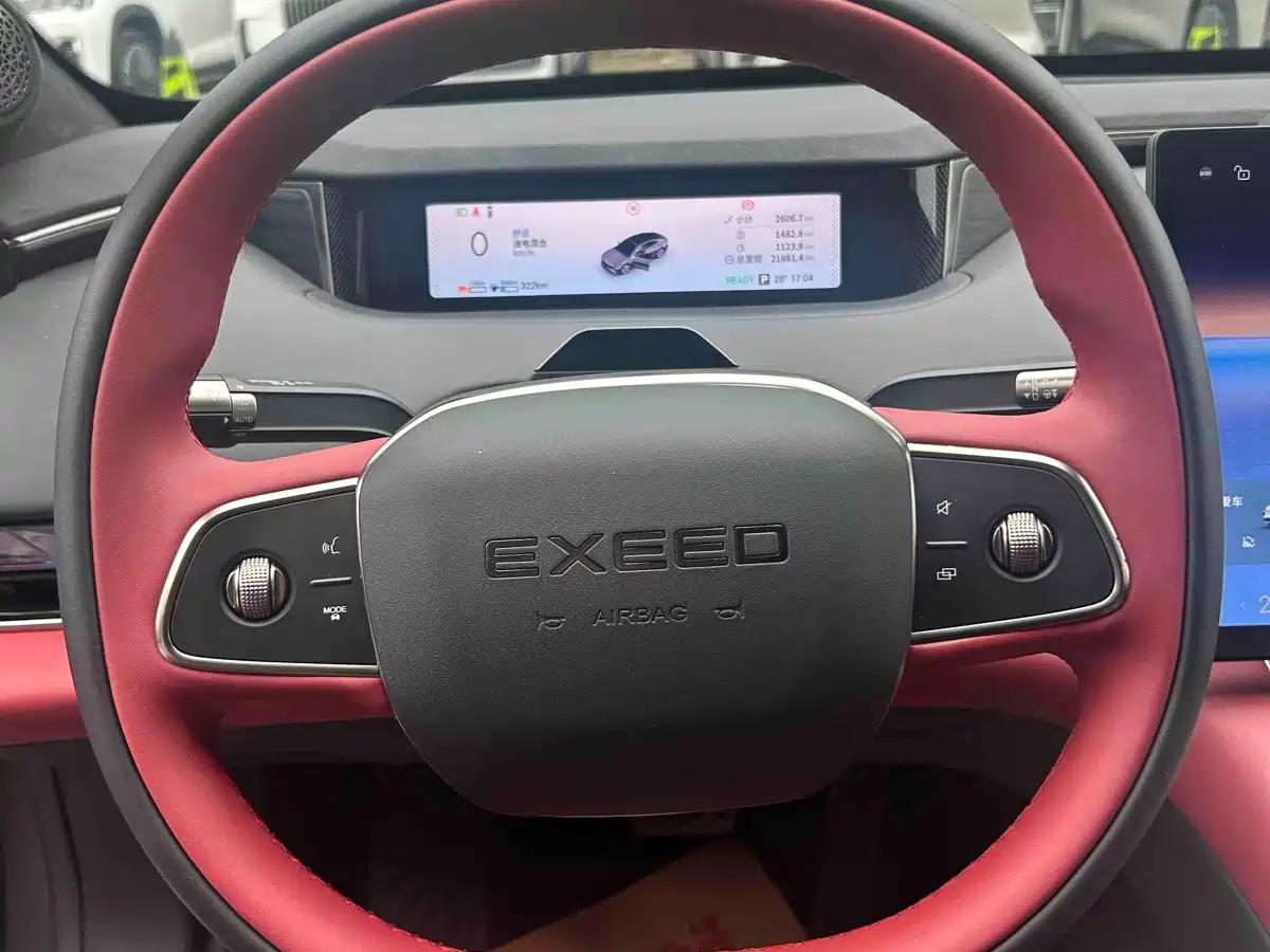 Exeed Exlantix ES 2025 2025 Range Extender Max Urban Assist