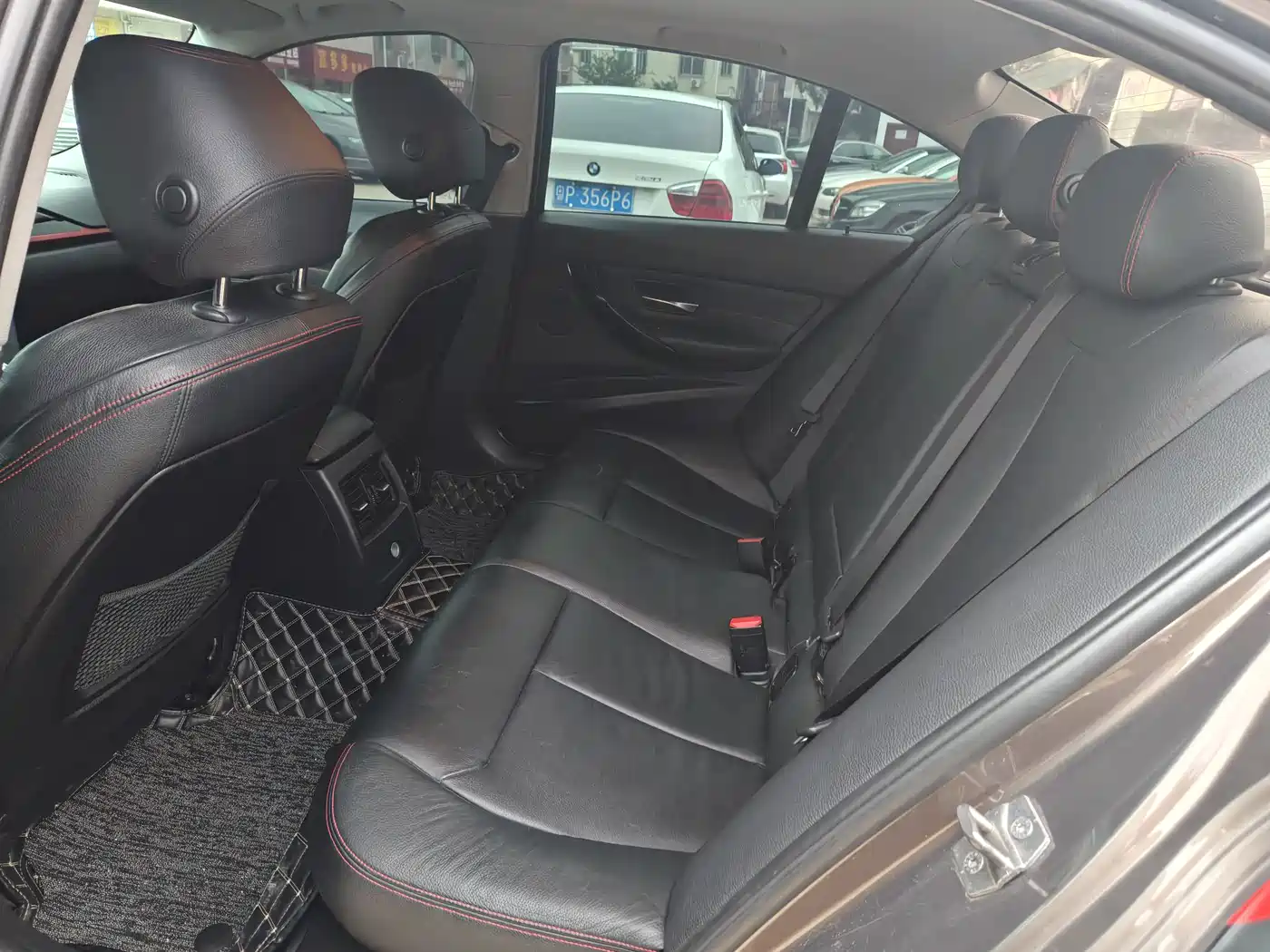 BMW 3 Series (Import) 2013 320i Sport Design Package фото 40