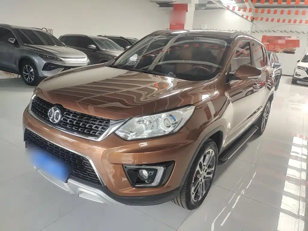 2018 BAIC Senova X35