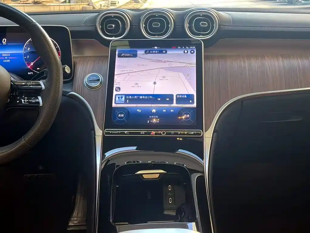 Mercedes-Benz GLC 2024 GLC 300 L 4MATIC Dynamic 5-seater фото 12