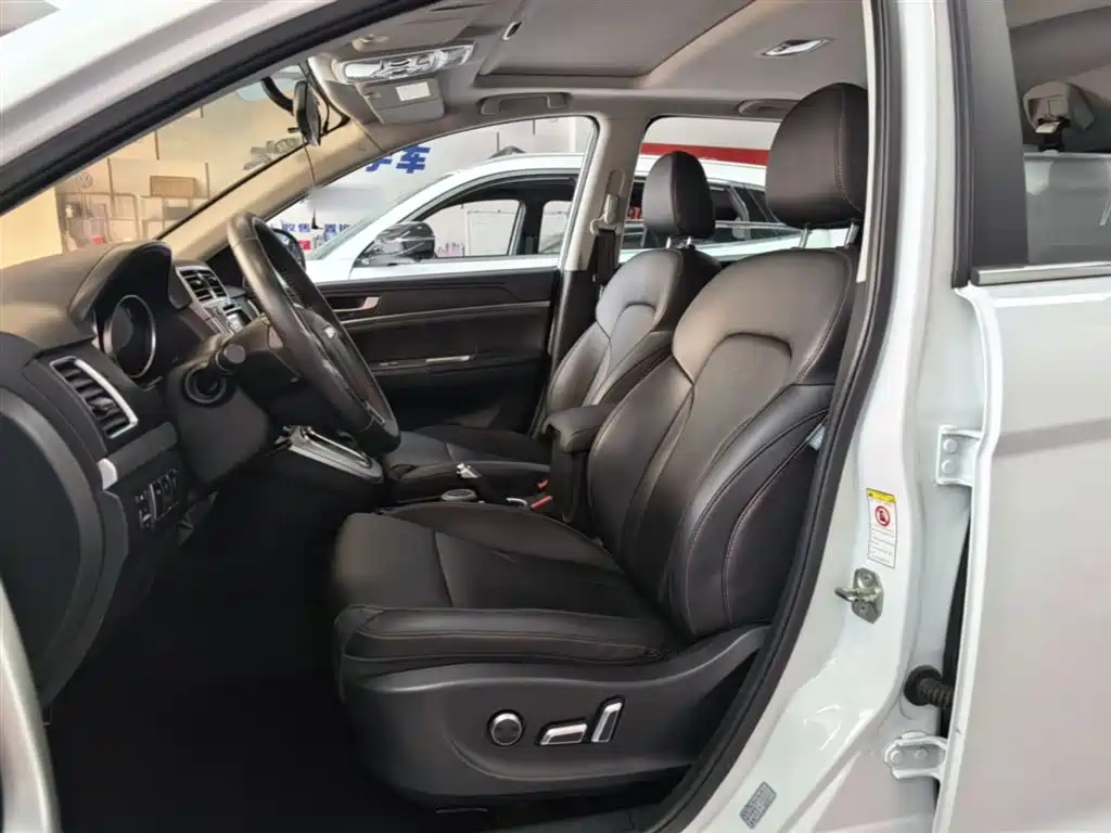 Haval H6 2015 Sport 1.5T Automatic 2WD Luxury фото 15