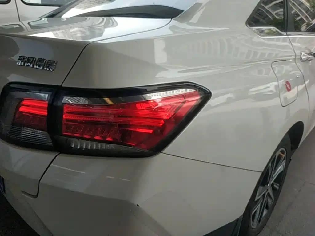 Venucia D60 2018 2018 1.6L CVT Smart Elite Edition