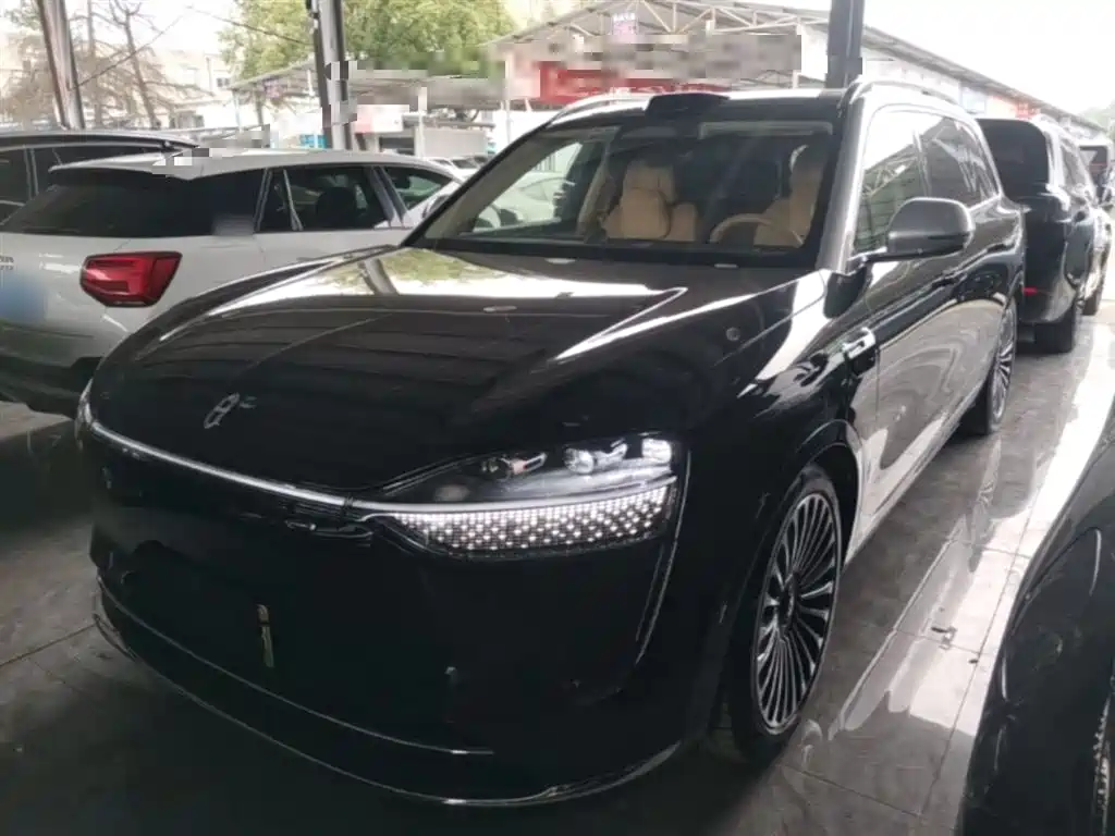 AITO Wenjie AITO M9 2025 Extended Range Ultra 52kWh 6-Seater фото 2