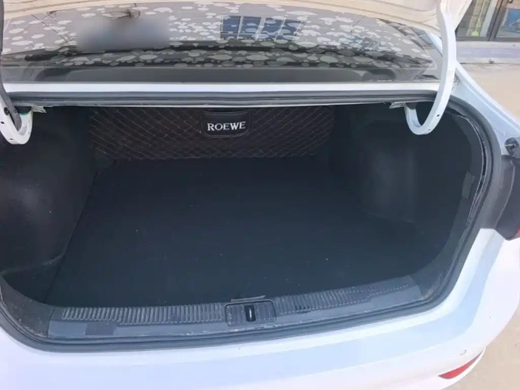 Photo 19 - Roewe i5