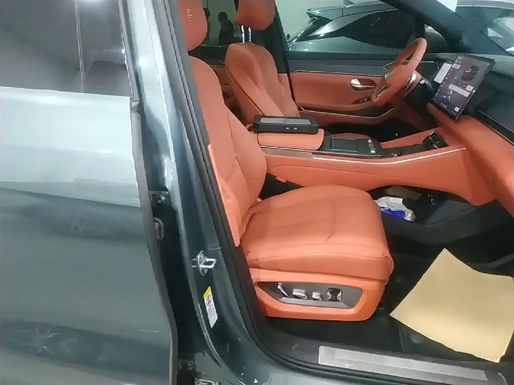 BYD Tang L 2025 EV 600KM AWD LiDAR Flagship фото 25