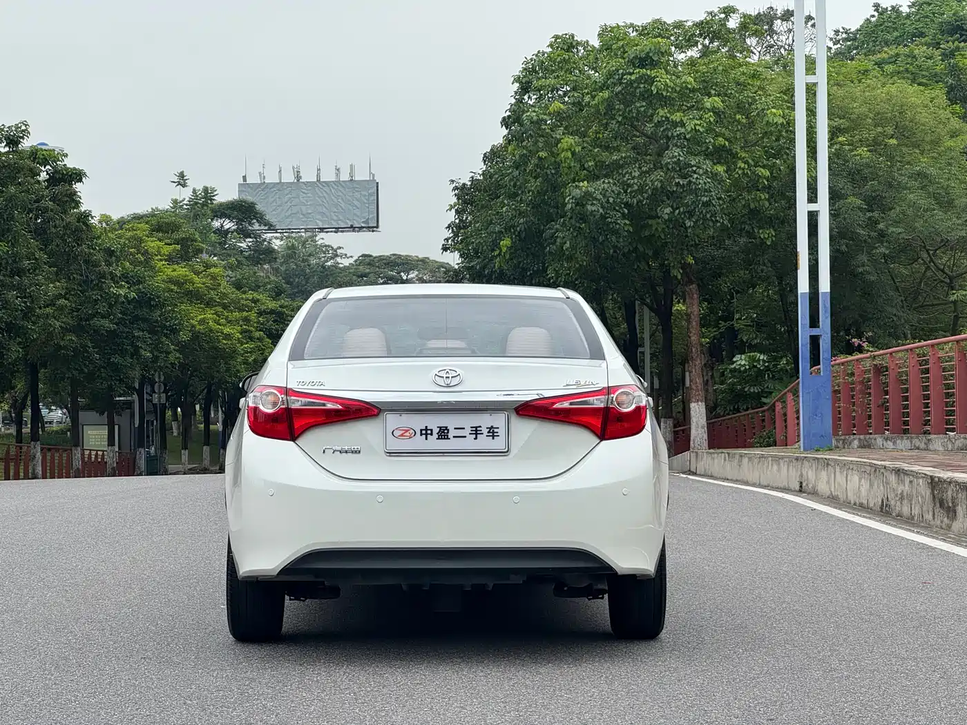 Toyota Levin 2015 1.6E CVT New Edge Edition фото 6
