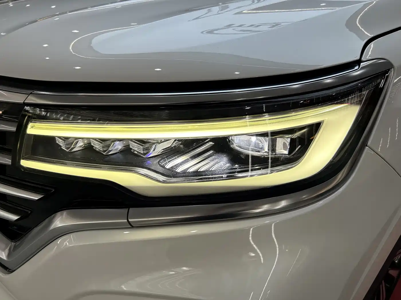 Roewe RX5 MAX 2020 2019 300TGI Automatic Smart Cockpit Flagship Edition
