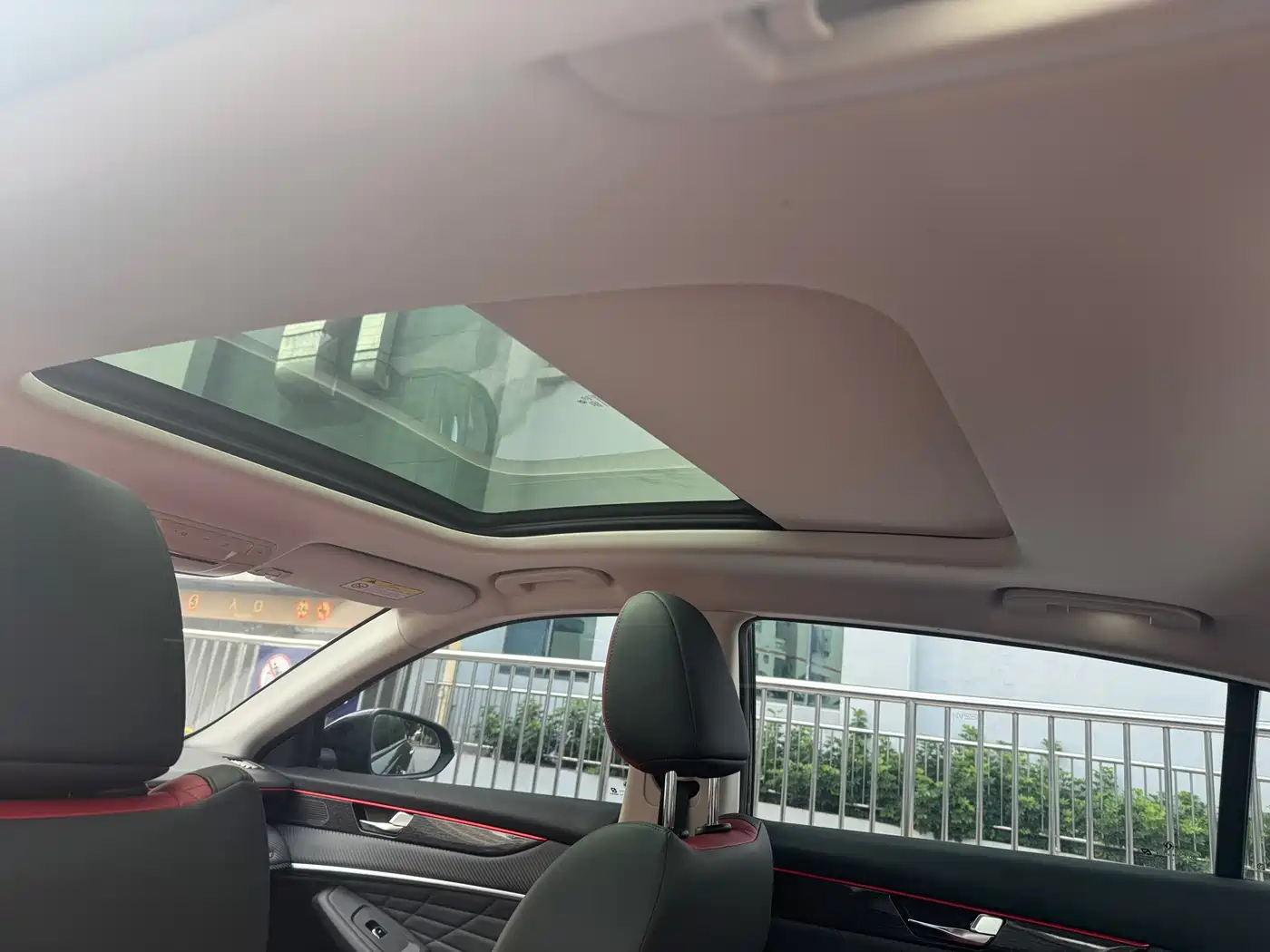 Dongfeng Aeolus Yixuan MAX 2021 2021 1.5T Super Cool Dad Edition