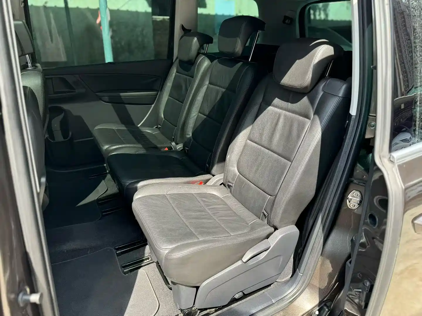 Фото 4 - Volkswagen Sharan