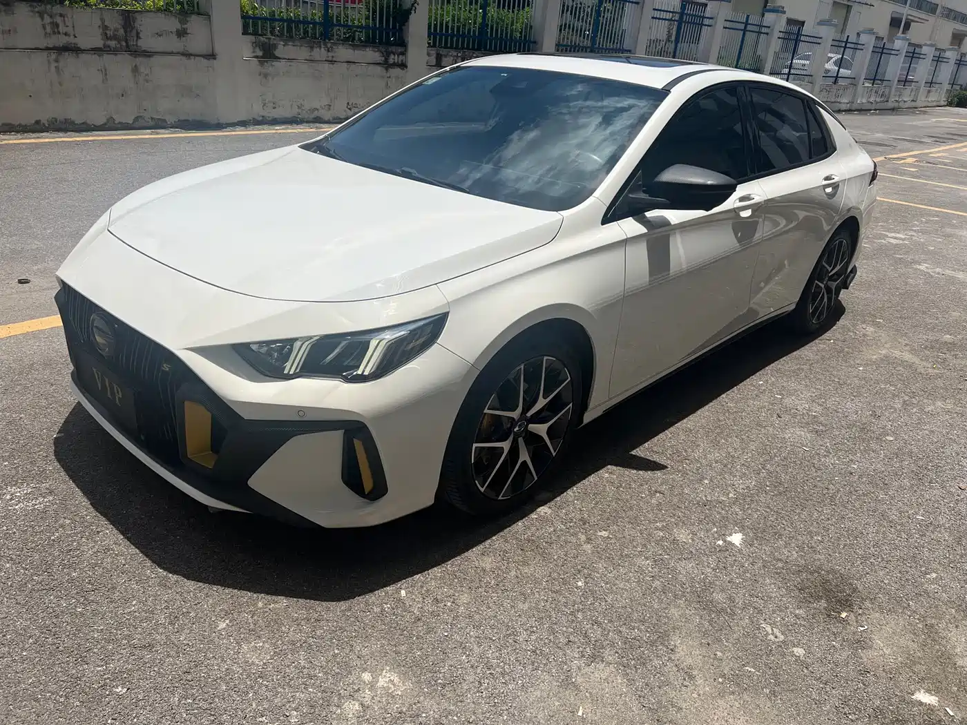 GAC Trumpchi Trumpchi Emkoo 2021 270T DCT J16 Edition фото 3