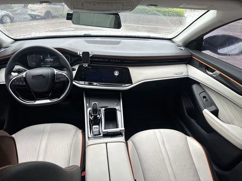Dongfeng Aeolus Yixuan MAX 2022 2021 1.5T Super Cool Dad Edition