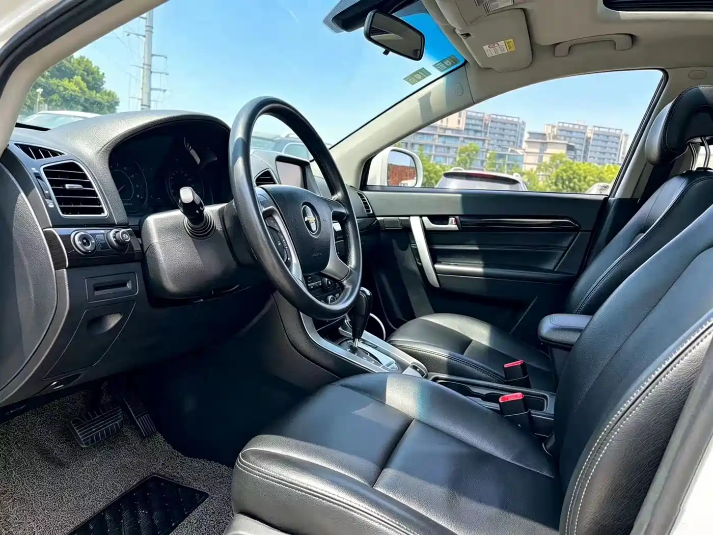 Chevrolet Captiva 2015 2.4L 2WD Urban Edition 7-seater фото 9